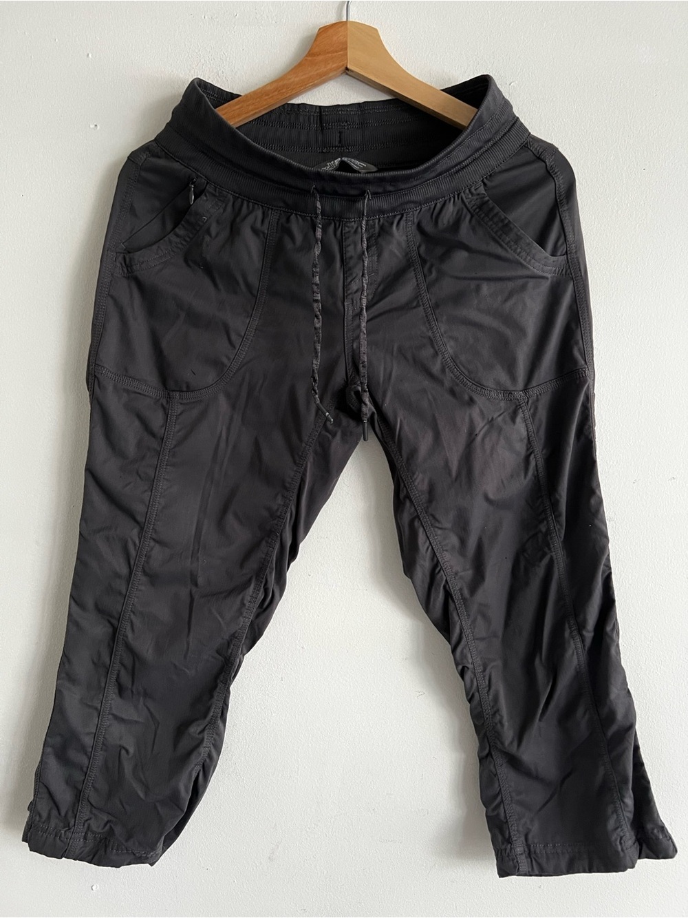 The North Face Men's Black Lightweight Utility Joggers